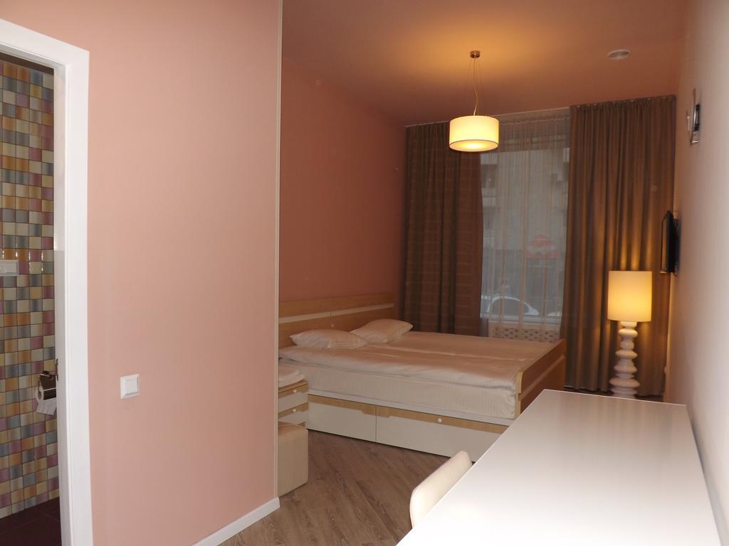 Holiday Hotel & Hostel Jerevan Eksteriør billede