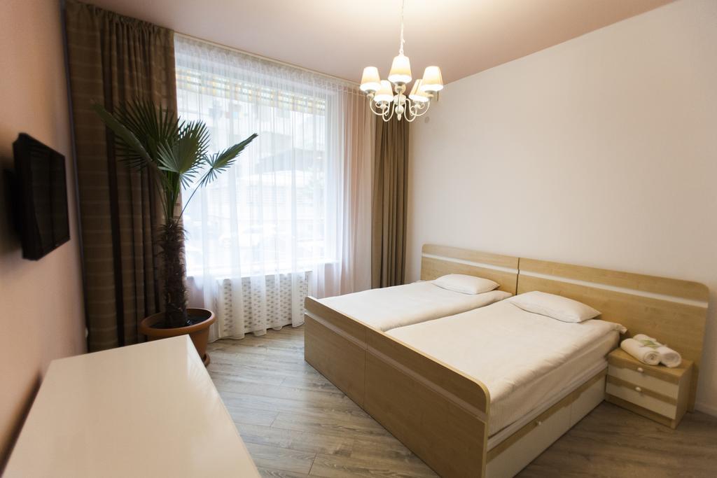 Holiday Hotel & Hostel Jerevan Eksteriør billede