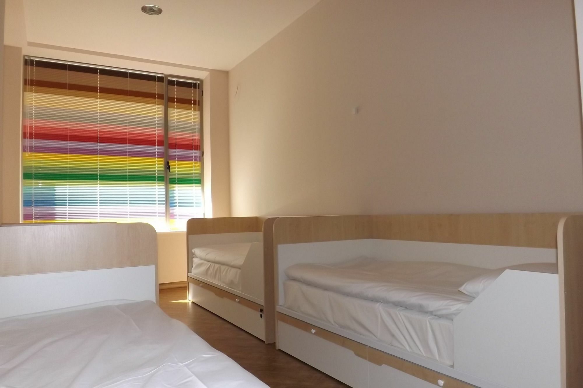 Holiday Hotel & Hostel Jerevan Eksteriør billede