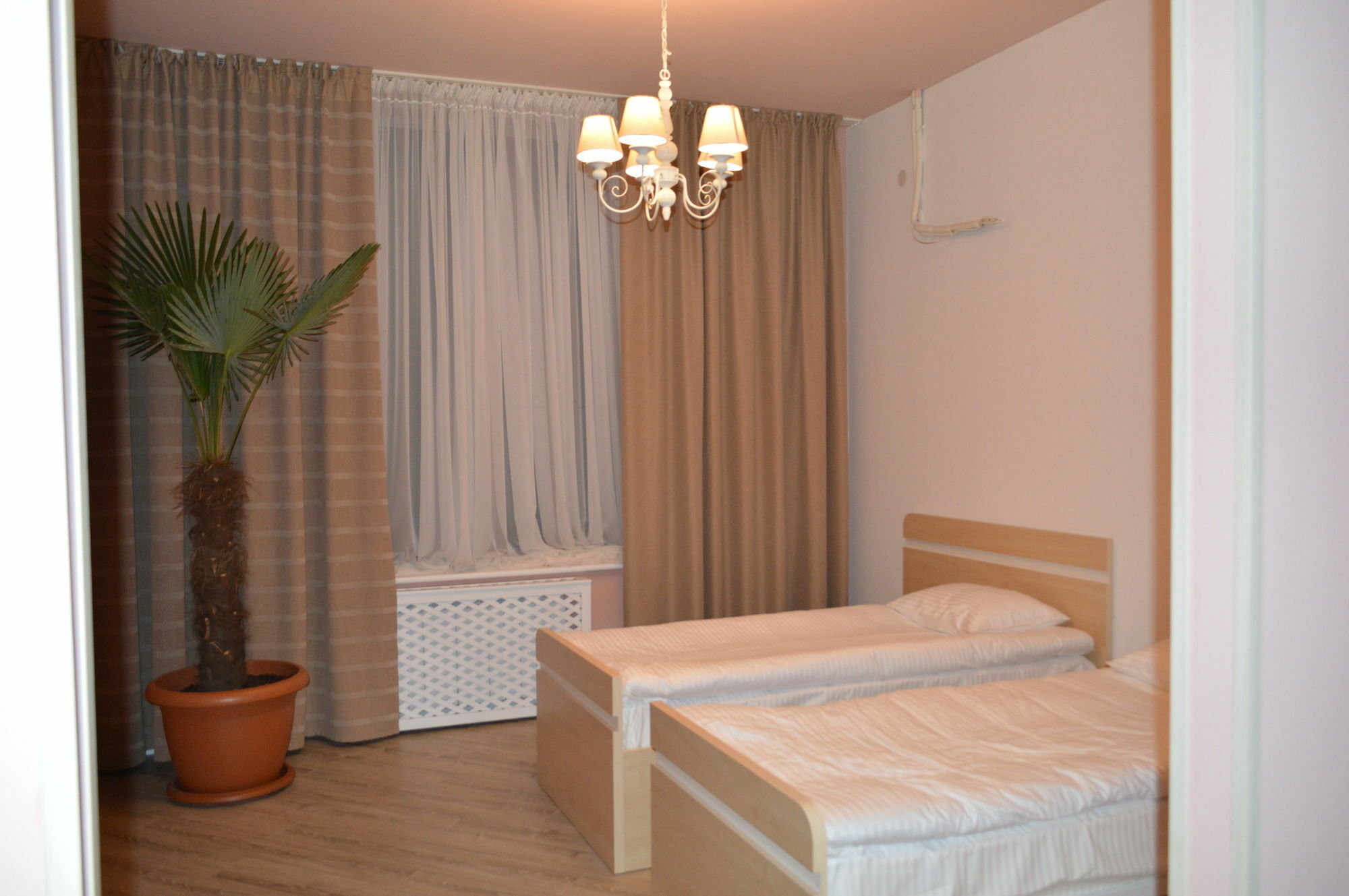 Holiday Hotel & Hostel Jerevan Eksteriør billede